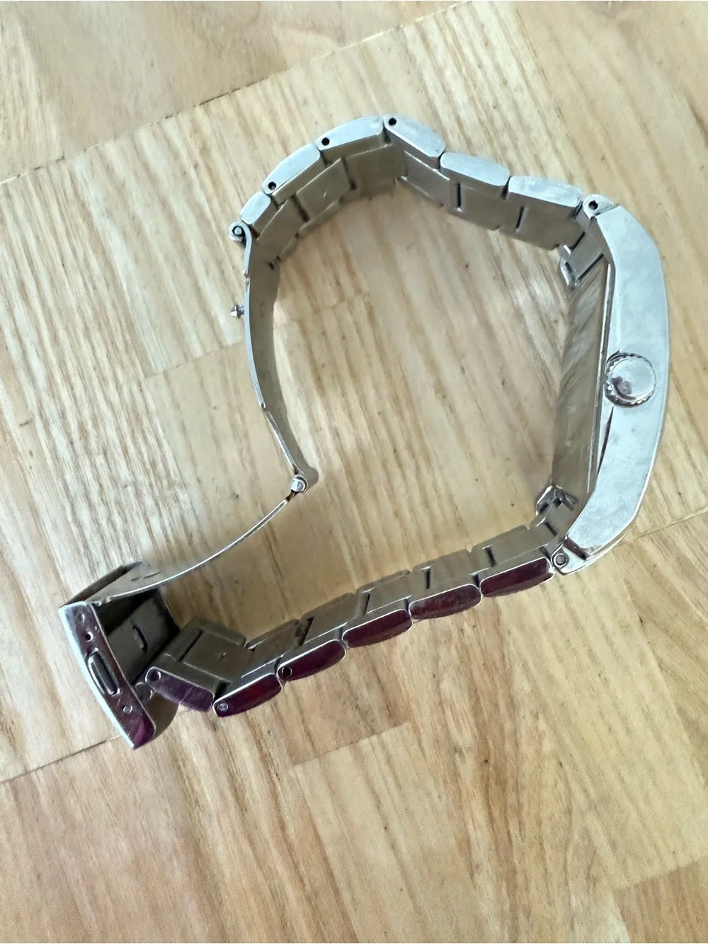 Guess steel rectangular silver tone watch NEW BATTERY